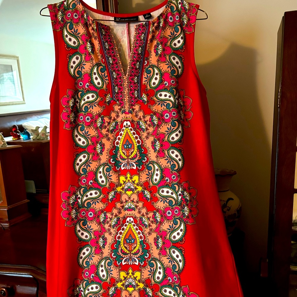 New York & Company sleeveless dress
